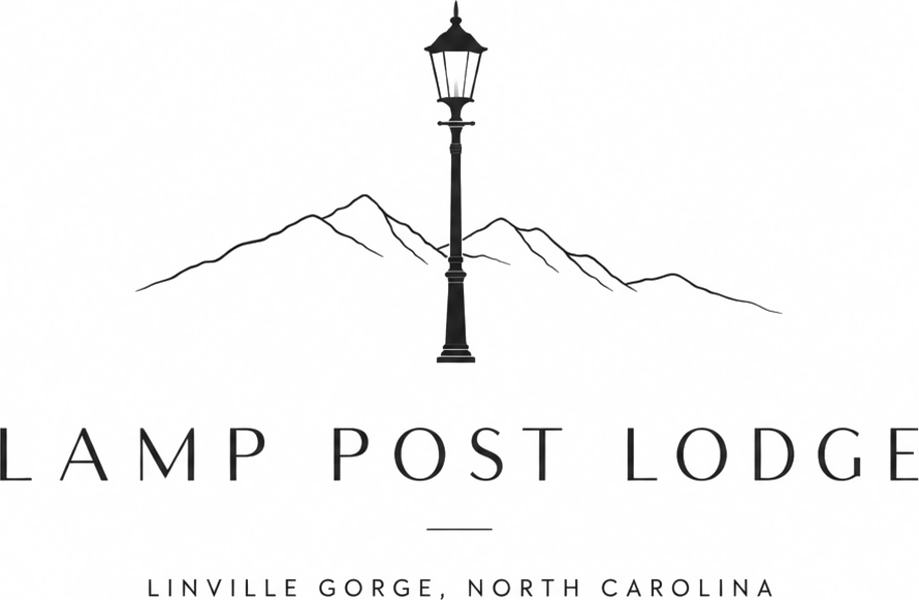 Lamppost Lodge logo